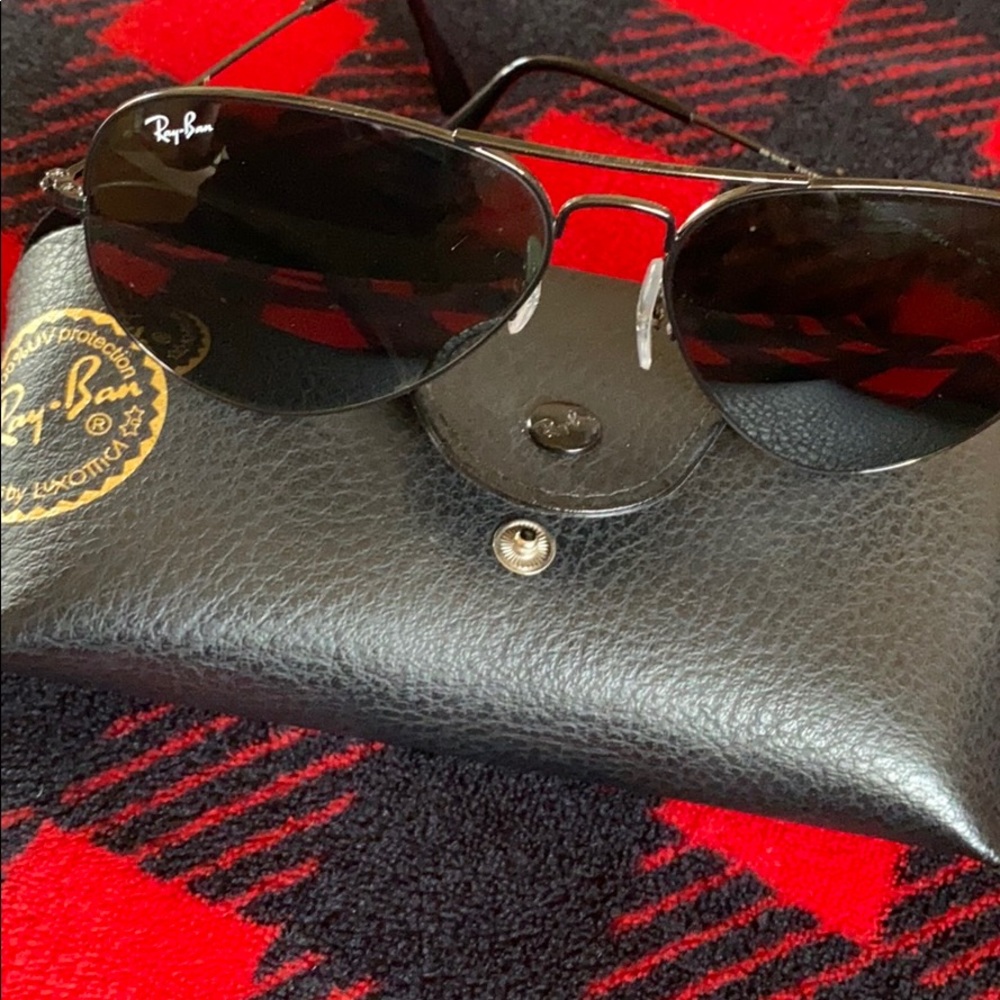 Ray-Ban